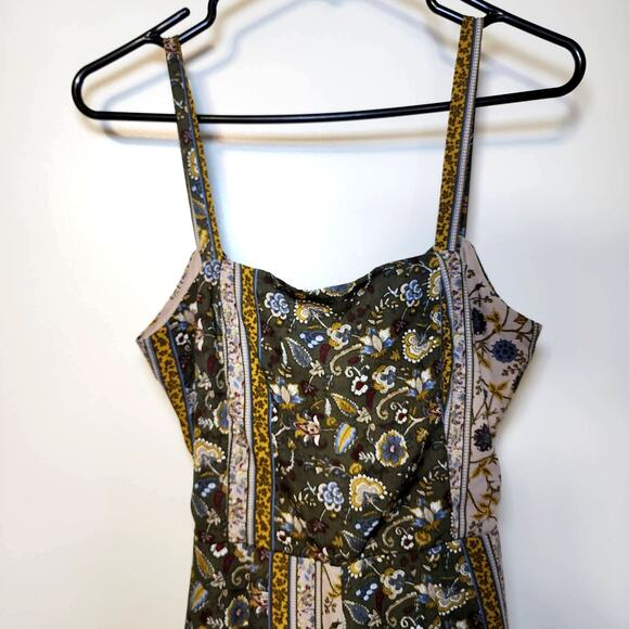 Floral Paisley Romper-Open Back, Lightweight, Perfect for Spring/Summer, Size S - Picture 2 of 9